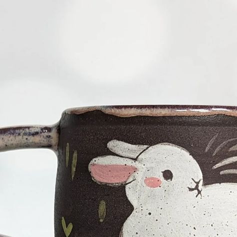 kness - ceramic animals on Instagram: "Bunny mugs for the next restock 🐰 #bunny #bunnymug #petrabbit #adorablemug #cutemug #mugshotmonday" Ceramic Mug Ideas, Bunny Mug, Mug Ideas, Drinking Vessels, Ceramic Inspiration, Ceramic Animals, Pet Rabbit, Pottery Mugs, Cute Mugs