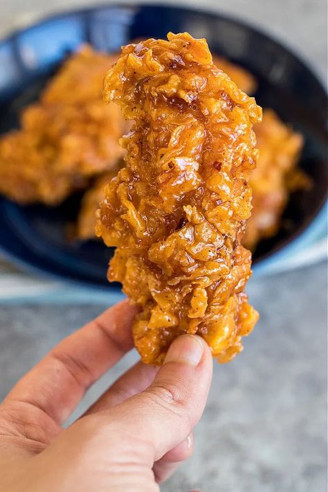 Honey Garlic Chicken Tenders - CPA: Certified Pastry Aficionado Honey Garlic Chicken Tenders, Garlic Chicken Tenders, Chicken Strips Recipe, Chicken Tenders Recipe, Fried Chicken Tenders, Crispy Chicken Tenders, Chicken Tender, Honey Garlic Sauce, Chicken Tender Recipes