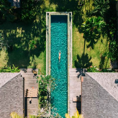 Saltwater vs. Chlorine Pool: Which is Better? Log Planter, Yard Maintenance, Cheap Places To Travel, Pool Chlorine, Pool Sizes, Lawn Edging, Lap Pool, Wood Logs, Family Handyman