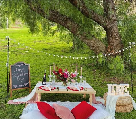 Valentine's Day Picnic | February 14th | Winter | brienroseco Picnic Setup Ideas For Two Romantic, Picnic Valentines Day Date Ideas, Valentine’s Picnic, Valentine Picnic Ideas For Couples, Valentine’s Day Picnic Ideas, Valentine Picnic Ideas, Picnic Anniversary Ideas, Proposal Picnic Set Up, Picnic San Valentin