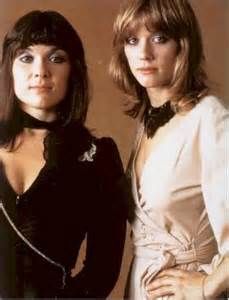 Heart-Sisters Ann and Nancy Wilson  rose to fame in the mid-1970s with music influenced by hard rock and heavy metal."Crazy on You" and "Magic Man", which reached numbers thirty-five and nine respectively on the Billboard Hot 100. The album  'Little Queen ', with the hit "Barracuda" became Heart's second million-seller.In late 1978, the double-platinum "Dog and Butterfly" peaked at 17 on the Billboard 200 and produced top 30 hits with its title song and "Straight On". Nancy Wilson Heart, Ann And Nancy Wilson, Wilson Sisters, Women In Rock, Ann Wilson, Nancy Wilson, Heart Band, Women Of Rock, Magic Man