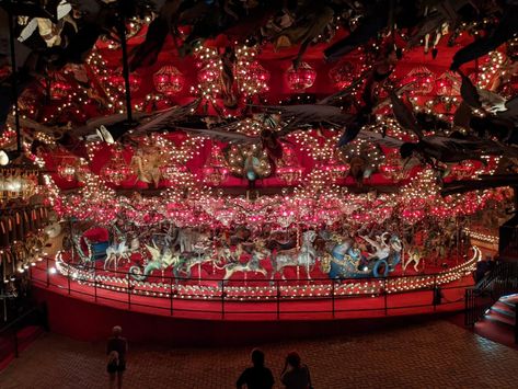 House on the Rock The House On The Rock, Infinity Room, Covered Walkway, Music Machine, Asian Garden, Wisconsin Dells, Built In Seating, Rock Face, Gate House