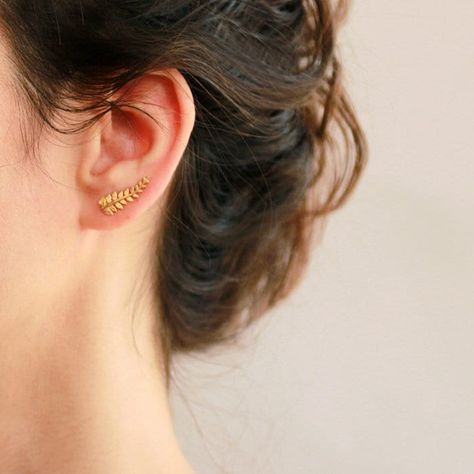 Climbers Earrings, Silver And Gold Earrings, Leaf Ear Cuffs, Fancy Jewelry Necklace, Jewelry Christmas Tree, Ear Climbers Earrings, Bracelets Boho, Fern Leaf, Ear Climber