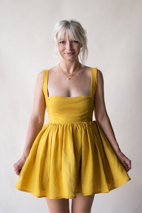 Square Neck Sleeveless Dress With Gathered Skirt and Removable - Etsy UK Dress Pdf Pattern, Couture Mode, Custom Wedding Dress, Diy Sewing Clothes, Dress Sewing Pattern, Dress Sewing, Feminine Design, Yellow Fabric, Gathered Skirt