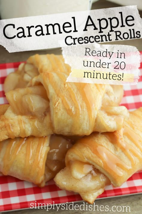 Apple Pie Crescent Rolls, Crescent Roll Pies, Crescent Roll Apple Pie, Apple Pie Crescents, Apple Crescent Rolls, Apple Crescent, Pillsbury Crescent Recipes, Crescent Roll Recipes Dessert, Recipes Using Crescent Rolls