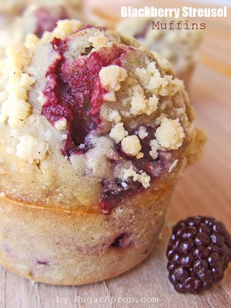 Blackberry Streusel Muffins Blackberry Streusel, Blackberry Muffins, The Muffin Man, Blackberry Recipes, Streusel Muffins, Muffin Streusel, Muffin Bread, Muffin Man, Bread Muffins