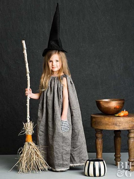 Kids Witch Costume, Easy Halloween Costumes Kids, Make Up Diy, Costume Carnaval, Diy Halloween Decor, Witch Diy, Witch Halloween Costume, Witch Costume, Fantasias Halloween