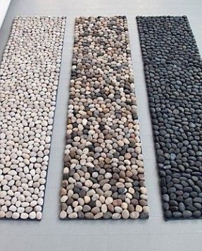 Construction adhesive, pebbles from the Dollar Tree, cheap rubber matt- great door matt! Stones Garden, Pebble Tile, Construction Adhesive, Tree Diy, Dollar Store Crafts, Dollar Store Diy, Hot Glue Gun, Glue Gun, Diy Garden Decor