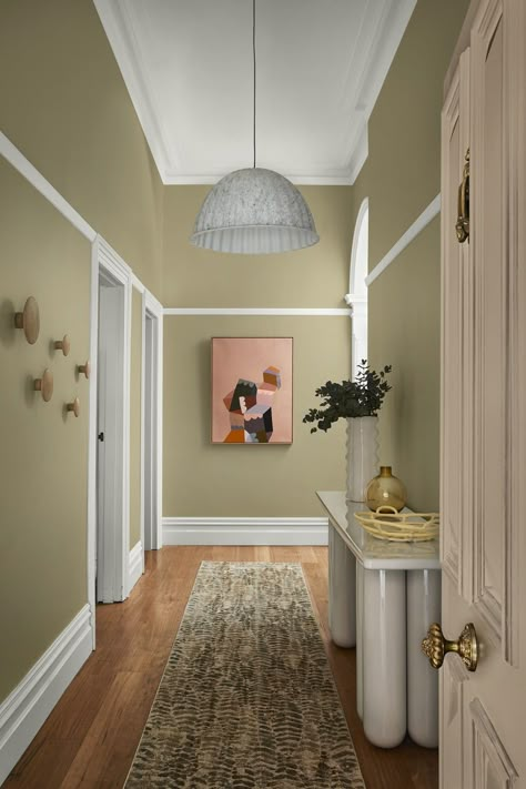 Hallway Colours, Wall Colours, Greenhouse Interiors, Trending Paint Colors, Color Forecasting, Colour Trends, Decoration Tips, Paint Colour, Design Del Prodotto