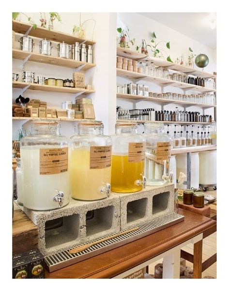 11 Zero Waste Stores in Philadelphia Declaring Plastic Independence Zero Waste Grocery Store Design, Organic Food Shop Design, Bulk Store Zero Waste, Wholesale Store Design, Zero Waste Market, Zero Waste Store Interior, Refill Store Ideas, Mobile Refillery, Refillery Shop