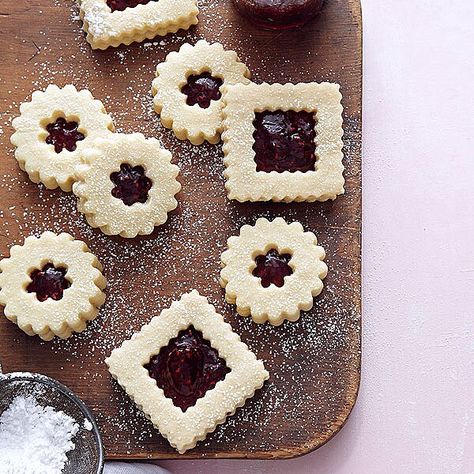 RECIPE: Ina Garten's Linzer Cookies Linzer Cookies Recipe, Linzer Cookies, Ina Garten Recipes, Nigella Lawson, C Is For Cookie, Xmas Cookies, Cookies Christmas, Cookie Exchange, Tea Cakes