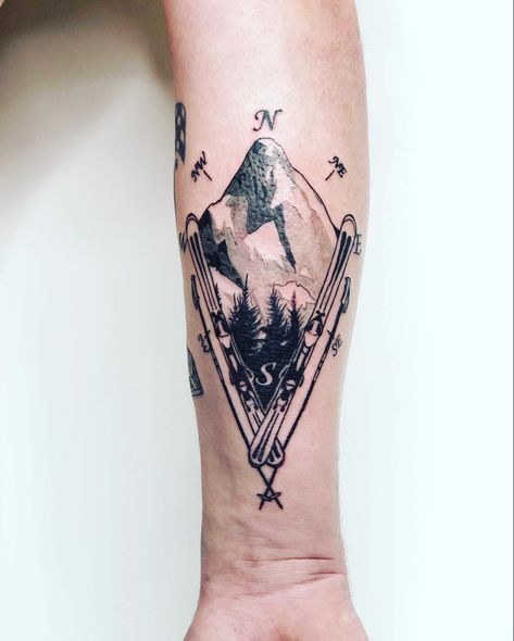 Henry Tattoo, Adventurer Aesthetic, Skiing Tattoo, Trip Tattoo, Xc Skiing, Tattoo Mountain, Tattoos Forearm, Helmet Tattoo, Flower Tat