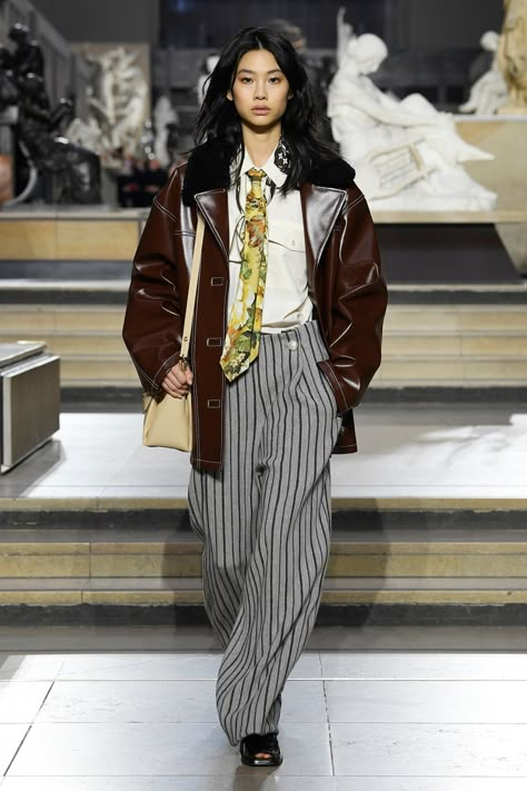 Vuitton Outfit, 가을 패션, Fall 2022, Inspiration Mode, Mode Vintage, Looks Style, Outfits Casuales, Look Fashion, Fit Inspo