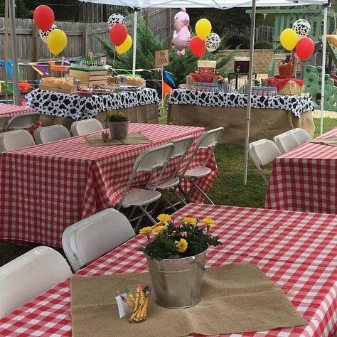 Any Reason To Plan LLC on Instagram: “Old McDonald Birthday Party.🐮 . . . #oldmcdonald #partytheme #party #kidsparty #animals #partyplanner #themedparty #childrenbirthdayparty…” Mcdonald Birthday Party, Old Mcdonald Birthday Party, Farm Party Games, Old Macdonald Birthday, Barn Birthday Party, Mcdonalds Birthday Party, Cowboy Themed Birthday Party, Barnyard Birthday Party, Old Mcdonald