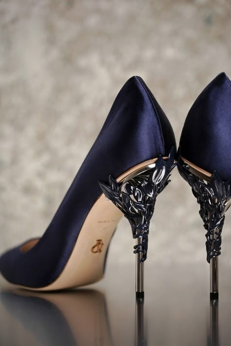 <p>With ornamental filigree leaves spiralling naturally up the heel, this Eden Heel Pump in Midnight Blue Satin with Navy Coated Leaves harks back to the beauty and perfection of a lost paradise. As if from an enchanted fairy-tale, entangled in the dense foliage of the forest and claimed by a wandering damsel, the Eden Heel Pump is celestial, refined and romantic.</p><p>The Eden Heel Pump in Midnight Blue Satin is part of an exclusive preview of our new accessories collection, as featured in... Ralph And Russo Shoes, Heels Fancy, Outfit 2020, Dr Shoes, Ralph Russo, Ralph And Russo, Prom Heels, Heels Classy, Prom Shoes