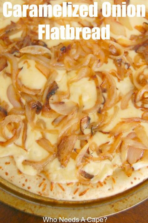 Caramelized Onion Flatbread is the perfect happy hour snack. With Gouda cheese and Onions this appetizer has a great combination of flavors for parties too! Caramalised Onions, Happy Hour Snacks, Onion Flatbread, Mediterranean Flatbread, Flatbread Sandwiches, Baked Onions, Carmelized Onions, Slow Cooker Freezer Meals, Bacon Appetizers