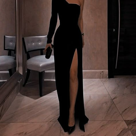 Mafia Dress, The Spanish Love Deception, Spanish Love Deception, Prom After Party, Gown Elegant, Fall Wedding Guest, Evening Dresses Online, Cheap Evening Dresses, Evening Gowns Elegant