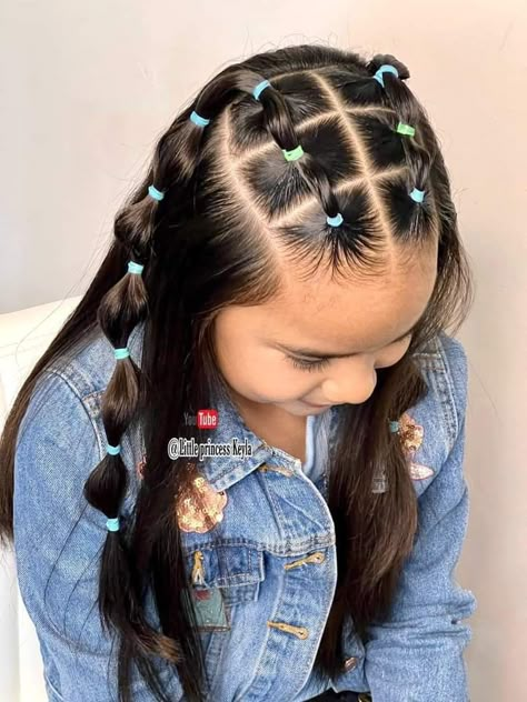 Penteados Fáceis Infantil, Picture Day Hairstyle, Picture Day Hairstyles For Kids, Toddler Hairstyles Girl Fine Hair, Picture Day Hairstyles, Daughter Hairstyles, Picture Day Hair, Cute Toddler Hairstyles, Girly Hairstyles