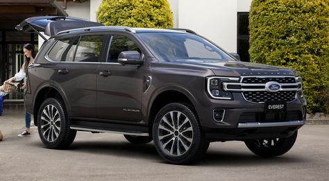 Ford Everest Titanium 2023, Aesthetic Car Accessories, Ford Everest, Tokyo Drift Cars, 2023 Goals, Hd Photography, Luxury Motorhomes, Ford Suv, Tokyo Drift