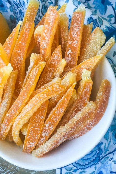 Old Fashioned Candied Orange Peel Recipe #CandiedFruit #SugaredFruit Candied Orange Peel Recipe, Orange Peel Recipe, Candied Orange Peels, Fresh Healthy Recipes, Orange Recipe, Homemade Gift Idea, Candied Orange, Orange Peels, Candied Orange Peel