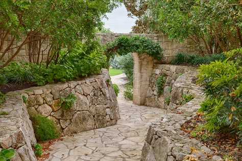 Stone Walls Garden, Country Garden Design, Mediterranean Landscaping, Dry Stone, Wall Garden, Stone Walls, Front Yard Landscaping Design, Garden Features, Landscaping Design