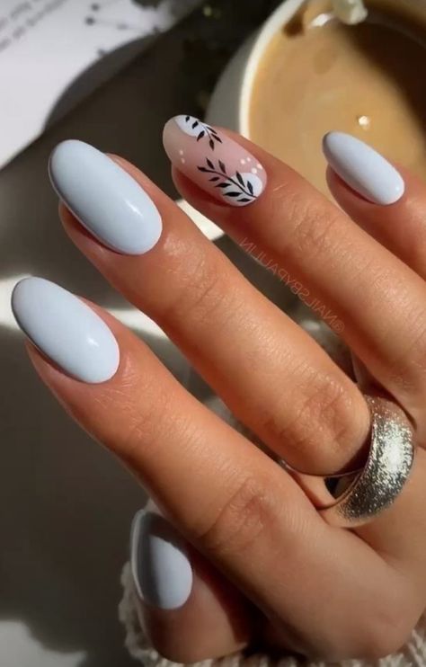 Blue Manicure Short Nails, Blue Nails Light To Dark, Cute Winter Nail Designs Simple, December Nails Minimalist, December Nail Art Designs, Blue Nails Inspo Short, Wedding Nails Dusty Blue, Light Blue Short Nails Design, Simple Round Nail Designs