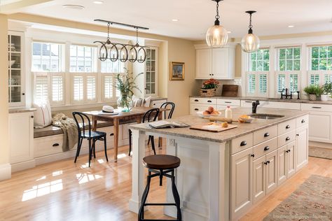 England Kitchen, New England Kitchen, Historic Kitchen, Popular Kitchen Designs, Greek Revival Home, Built In Banquette, Kitchen Makeovers, Victorian Kitchen, House Deck