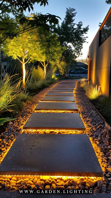 Home Exterior Backyard, Out Door Light, Led House Lighting, Out Door Lighting, Outside Led Lighting Ideas, Outdoor Garden Patio, Led Lights Outside House, Outdoor Garden Ideas Landscaping, Lighting In Garden