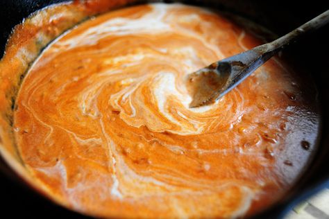 Tomato cream sauce (a recipe for my lobster-shrimp ravioli) via The Pioneer Woman, Flickr Tomato Cream Sauce Pasta, Easy Alfredo, Red Pasta, Cream Sauce Pasta, Tomato Cream Sauce, Red Sauce Pasta, Alfredo Sauce Recipe, Creamy Tomato Sauce, Easy Cream