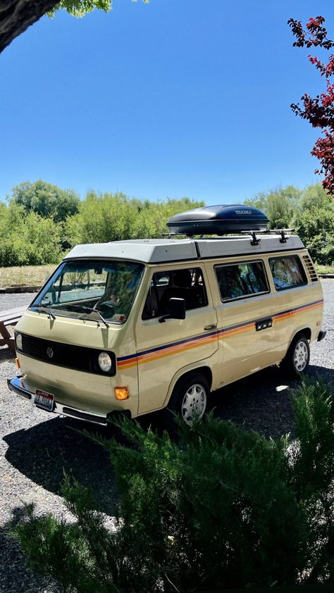 1981 aircooled Vanagon Westfalia. Westy t3 t25 Duelshift @guardsrad Vw Vanagon Westfalia, Vintage Camper Van, Camper Van Vintage, Van Traveling, Westfalia Van, Vans Car, Embarrassing Pics, Van Inspiration, Vw T3 Camper