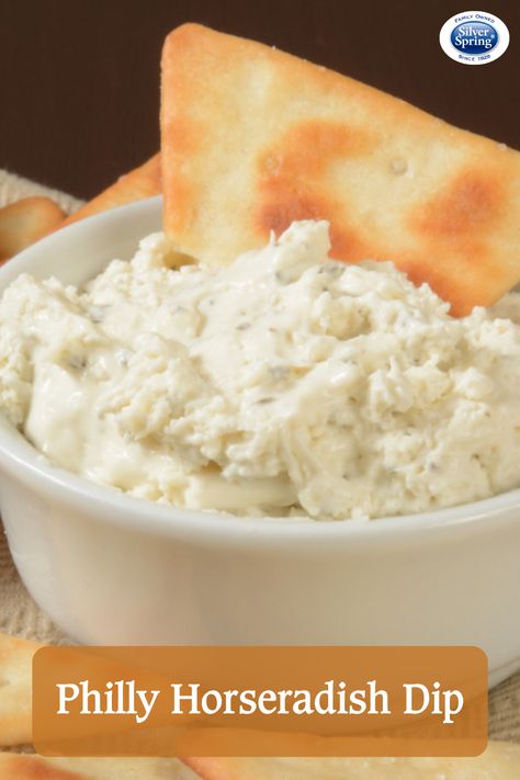 The perfect pairing with Football Sunday: Dip! Give this Philly Horseradish Dip a try at the next viewing party. All you need is cream cheese, sour cream, Silver Spring Foods Fresh Ground Horseradish, onion, parsley, and lemon juice for a tasty appetizer. #tailgate #footballsunday #dip #viewingparty #easyrecipes #horseradish #GiveItZing Cheesy Horseradish Dip, Cream Cheese Horseradish Dip, Horseradish Pretzel Dip, Horseradish Dip For Chips, Meals With Horseradish, Horseradish Cheese Spread, Horseradish Dip, Horseradish Recipes, Spring Foods