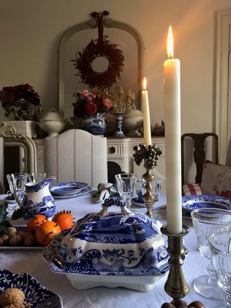 Blue Tartan Christmas, Blue Dinning Room, Hill House Vintage, Spode Blue Italian, Royal Flush, Italian Table, Tartan Christmas, Italian Decor, House Vintage