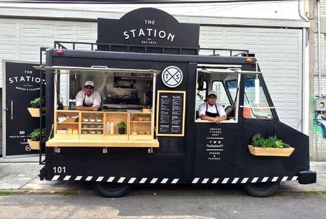 Foodtrucks Ideas, Coffee Food Truck, Food Truck Wedding, Food Vans, Food Truck Menu, Mobile Coffee Shop, Food Van, Mobile Food Trucks, Food Truck Business