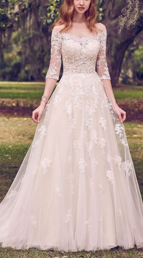 Western Wedding Dresses, Sleeve Ideas, Amazing Wedding Dress, Wedding Robe, Applique Wedding Dress, A Wedding Dress, Half Sleeve Dresses, Lace Bridal, Wedding Gowns Lace