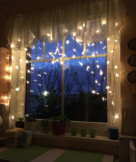 Star Themed Bedroom Aesthetic, Moon Themed Room, Outdoor Decor Ideas, Be Wise, Cute Bedroom Decor, Cozy Room Decor, Dreamy Room, Dream Room Inspiration, Room Makeover Inspiration