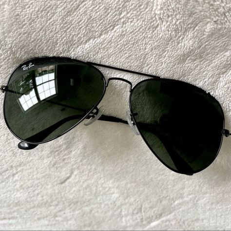 Ray-Ban Classic Aviator Sunglasses, RB 3025, Black on Black Ray Ban Sunglasses Mens, Aviator Glasses Men, Black Ray Ban Aviators, Black Aviator Sunglasses, Ray Ban Glasses, Ray Ban Aviator, Aviator Sunglasses Mens, Sunglasses Brown, Black Aviators