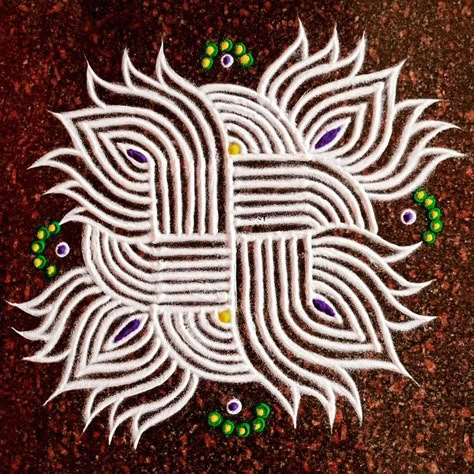 Diwali Dhanteras, Dhanurmasam Muggulu, Easy Rangoli Designs Videos, Very Easy Rangoli Designs, Rangoli Designs Simple Diwali, Rangoli Designs Photos, Rangoli Simple, Rangoli Designs Simple, Easy Rangoli Designs Diwali