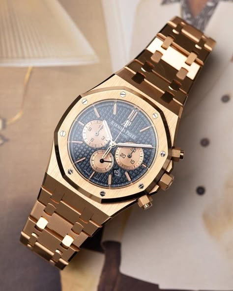 Please follow us and visit our pages for more 🙏 Gold Audemars Piguet, Audemars Piguet Gold, Dapper Mens Fashion, Heart Watch, Gold Plated Watch, Fancy Watches, Patek Philippe Watches, Expensive Watches, Note Box