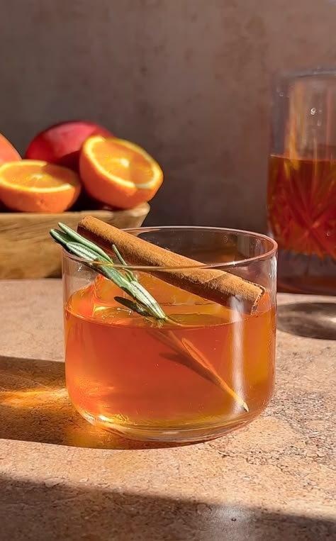 Freezer Door Fall Old Fashioned — Join Jules Old Fashioned Syrup Recipe, Freezer Door Cocktails, Freezer Door Cocktail Recipes, Freezer Door Old Fashioned, Thanksgiving Old Fashioned Cocktail, Fall Old Fashioned, Fall Old Fashioned Cocktail, Join Jules, Rosemary Honey