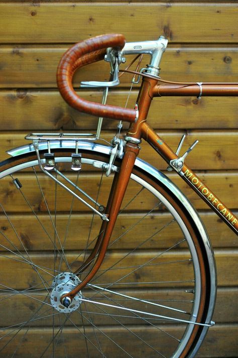 Bike Touring Gear, Bici Retro, Moped Bike, Bike Restoration, Classic Road Bike, Touring Bicycles, Road Bike Vintage, Road Bicycle Bikes, Pink Bicycle