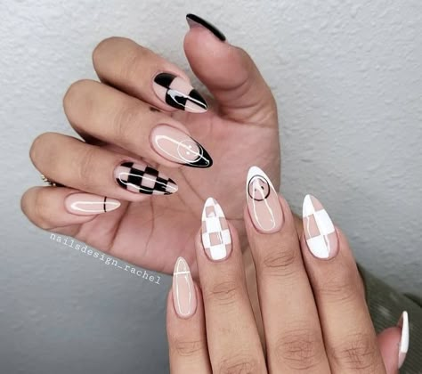 Amsterdam Inspired Nails, Checkered Nails Almond Shape, Edgy Almond Nails Designs, French Checkered Nails, Lilac Checkered Nails, Cute Nail Drawings, Nail Checkered Design, White And Black Checkered Nails, Checkerboard French Tip Nails