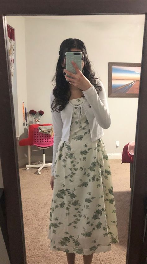 Floral Dresses With Cardigan, Aesthetic Long Dresses Modest, Everyday Dress Outfit, Cute Dresses Maxi, Cute Midi Dress Outfits, Preaching Outfits For Women Jw, Feminine Christmas Outfit, Outfits With Long Floral Skirts, Ditsy Floral Outfit Aesthetic