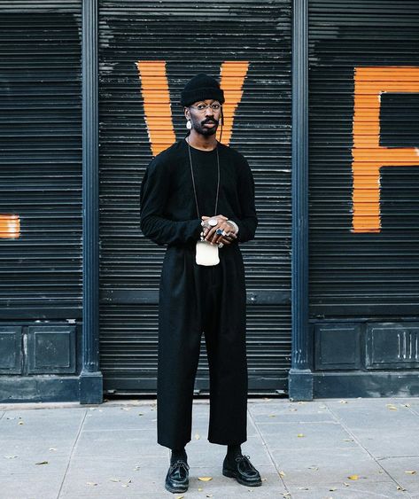 Spiritual Fashion, Minimalist Fashion Men, Street Style Outfits Men, Mens Casual Dress Outfits, Mens Outfit Inspiration, Mens Fashion Streetwear, Stylish Mens Outfits, Fashion Casual Outfits, Mens Casual Dress