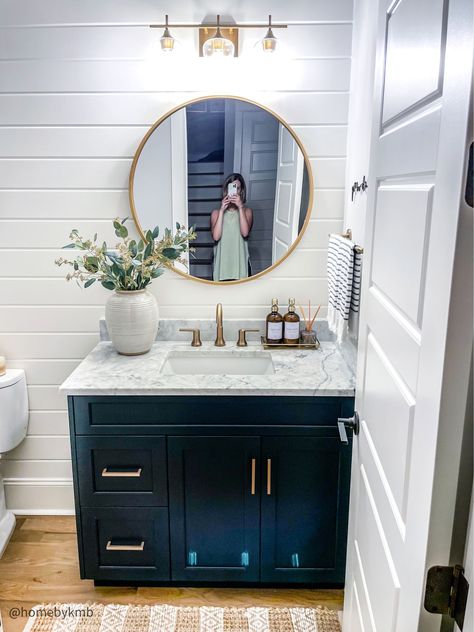 Costal Bathroom Design, Coastal Half Bathroom Ideas, Magnolia Playroom, Washroom Makeover, Shiplap Inspiration, Blue And Gold Bathroom, Crystal Ideas, Half Bath Remodel, Half Bathroom Decor