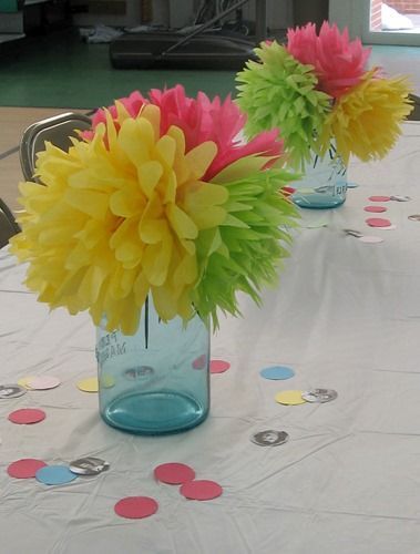 tissue paper flower centerpiece (to alternate with centerpiece of balloon and picture Simple Spring Table Decor Diy Centerpieces, Paper Flower Centrepiece, Easy Spring Centerpieces Diy, Test Tube Flower Centerpiece, Easy Flower Centerpieces Diy, Easy Party Centerpieces, Centerpiece Party Ideas, Easy Centerpieces For Party, Easy Table Centerpieces