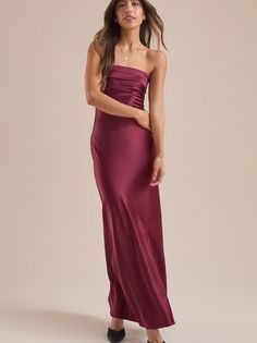 Berry Prom Dress, Wine Red Dress Long, Wine Prom Dress, Winter Formal Dresses Long, Pink And Green Wedding, Wine Red Dress, Strapless Long Dress, Magenta Dress, Wine Dress