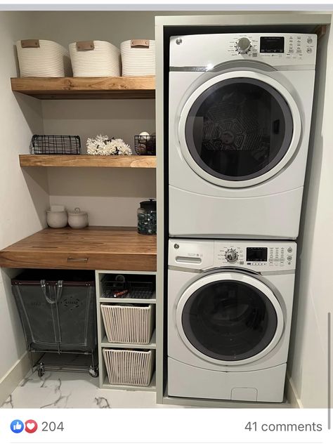 Organization Laundry Room, Laundry Closet Makeover, Laundry Room Decor Ideas, Organization Laundry, Stacked Laundry Room, Laundry Room Ideas Small Space, Small Laundry Room Makeover, Pantry Laundry Room, Small Laundry Room Organization