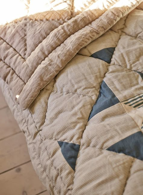 Woollen Blankets | Decorative Cushions | Rowen & Wren Corduroy Quilt, Puffy Quilts, Beige Quilt, Organic Quilt, Neutral Quilt, Bedroom Blanket, Cotton Mattress, Striped Upholstery, Quilted Blanket