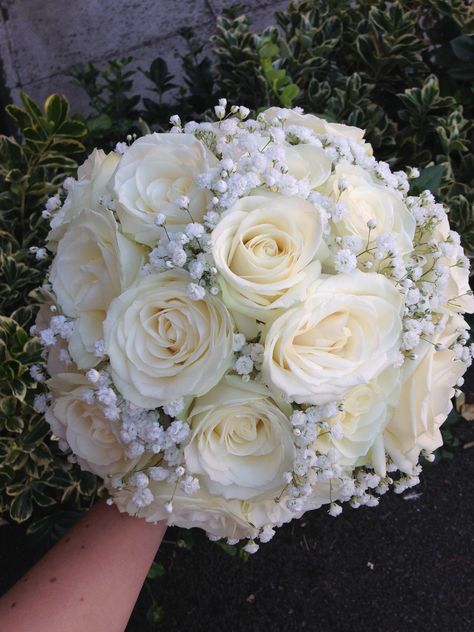 Wedding Bouquets Hand Tied, Wedding Flower Buckets, Bridal Bouquet Gypsophila White Roses, Gypsophila Rose Bouquet, Wedding Bucket Flowers Brides, Buket Za Vjencanje, Bride Bouquet White Elegant Wedding Flowers, Hand Bucket Wedding Flowers, Bride Bucket Flowers