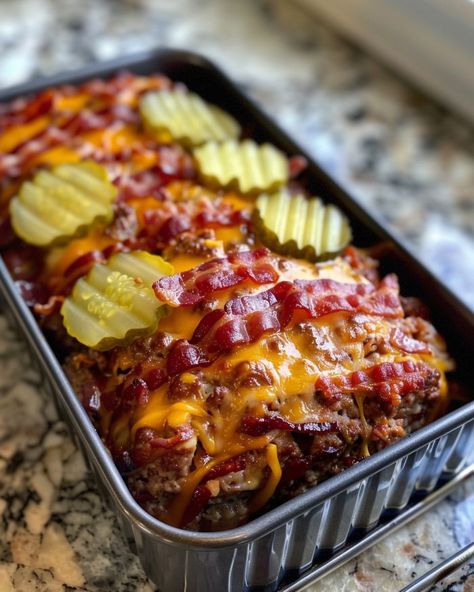 This could be my forever food. It's unbelievably tasty! Cheeseburger Meatloaf Recipes, Bacon Cheeseburger Meatloaf, Cheeseburger Meatloaf, Good Meatloaf Recipe, Beef Casserole Recipes, Bacon Cheeseburger, Mouthwatering Recipes, Beef Recipes Easy, Beef Recipes For Dinner